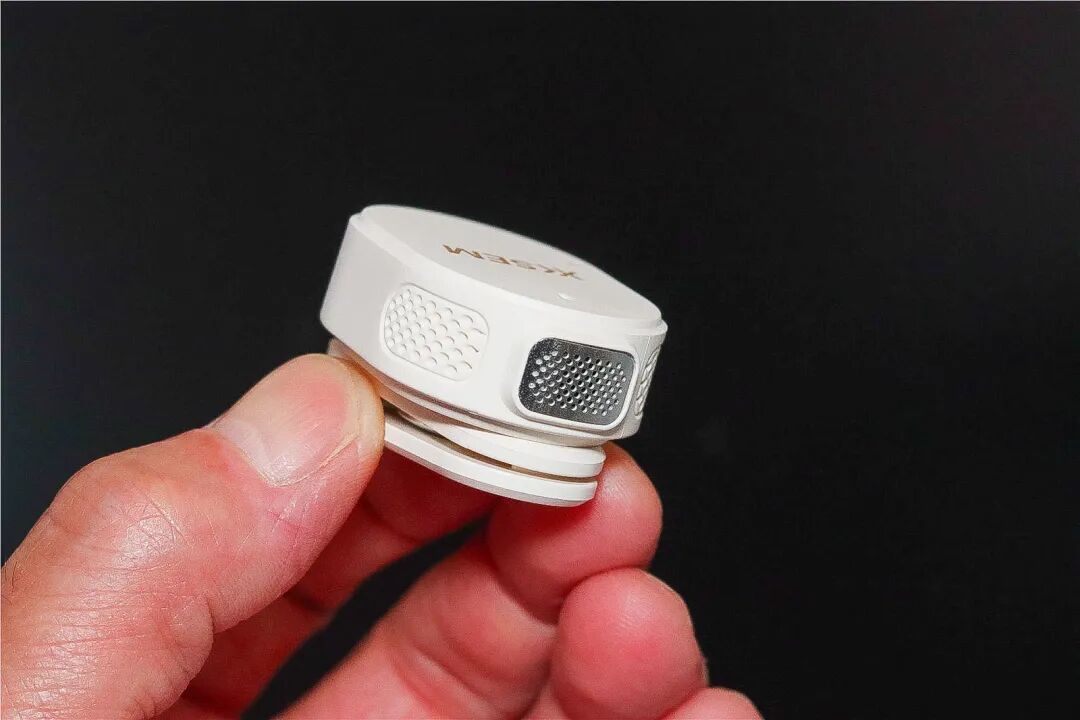 带团讲解总“翻车”?这款小蜜蜂让我告别讲解尴尬