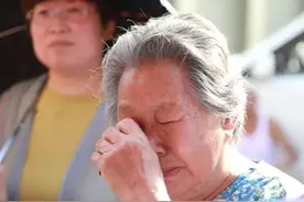 儿女双全“很幸福”？20年后才知道，一儿一女的家庭过得并不容易图片