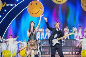 于文文叶世荣吉他弹唱《不再犹豫》 王宁修睿谈元三个男人一台戏图片