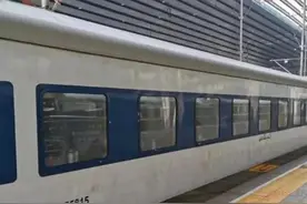 简述快速，特快，与直达特快列车图片