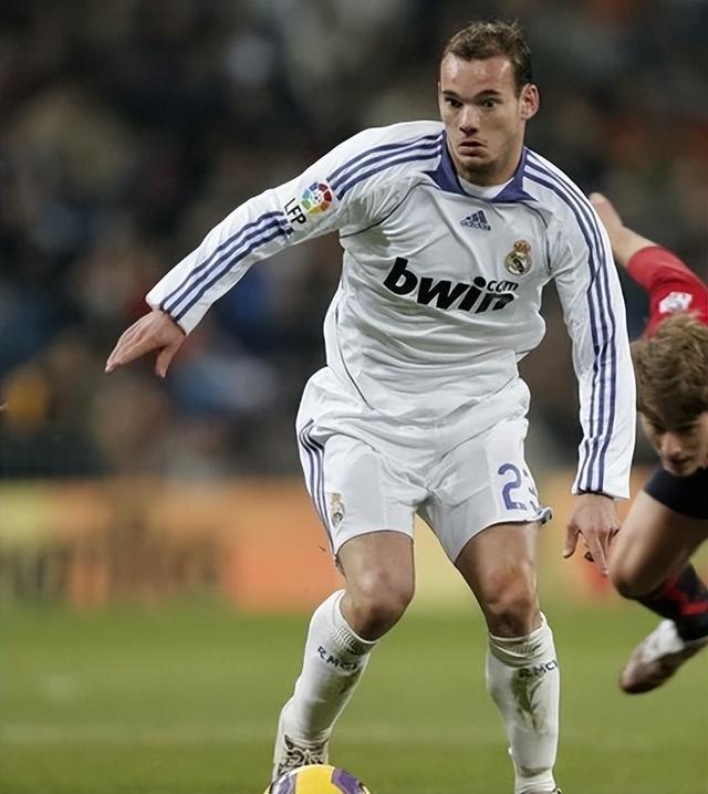 在皇马的第一个赛季,斯内德有过惊艳的表现.