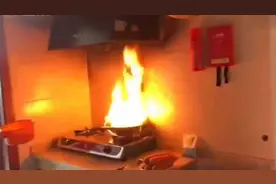 不粘锅有毒且致癌？涂层蹭掉还能用吗？央视用实验得出答案图片