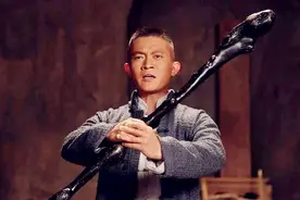 演谁都一个样，看到就想换台，要不是亲哥是导演，杨志刚啥也不是图片