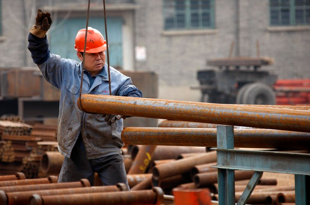 家家住别墅开豪车，全国第一村华西村，为何会“富极而衰”？