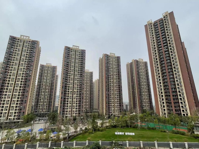 "环境好配套好":重庆公租房调查