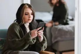 直女必学的4种高情商回应，会让男生很上头图片