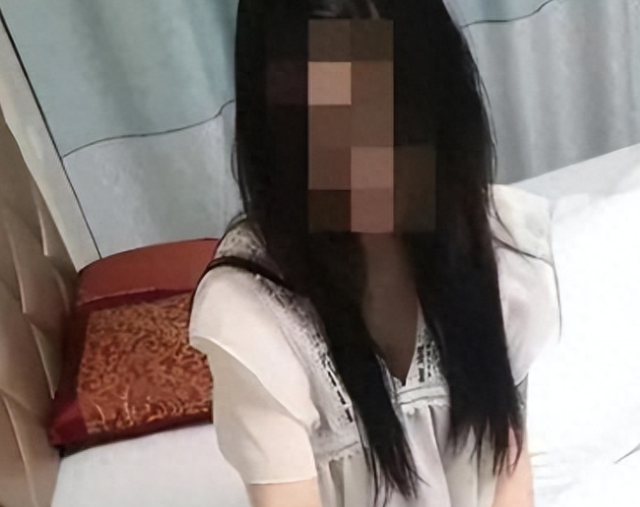 揭秘2022年云南女大学生被多人包养，一晚1700，男友曝光聊天记录