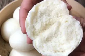 蒸馒头多放这两样东西，暄软好吃，凉了也不硬图片