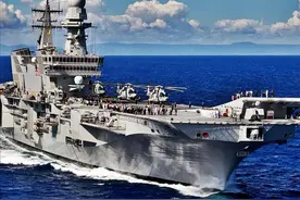 美国6艘航母全出动，对全球战线部署威慑，中国如何应对？图片