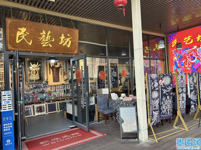 贵阳多彩贵州城凭啥吸引超百万游客打卡？