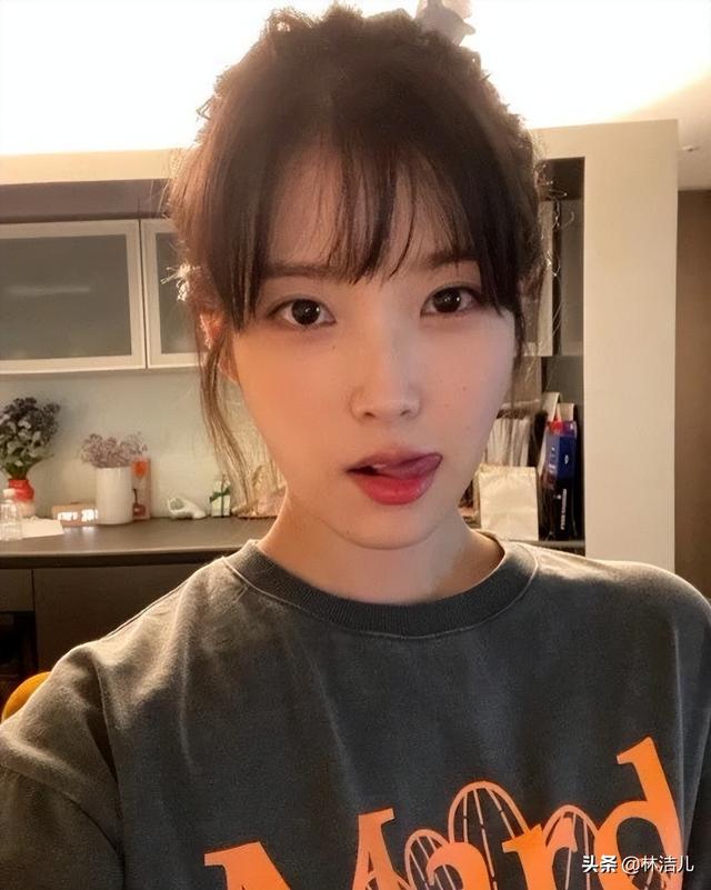 王霏霏王鸥不愧是明星美妆博主，这些让口红不掉色的方法好实用