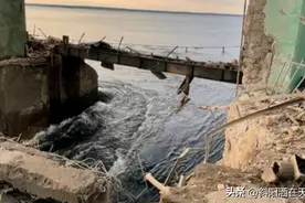卡霍夫卡水坝被炸后续：双方仍在互相指责，炸水坝是战争罪吗？图片