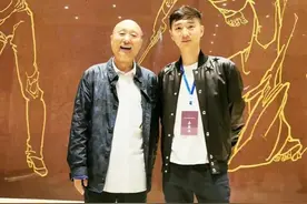 陈佩斯母亲：丈夫离世后，儿子陪我走过病痛，爱和孝终究是轮回图片