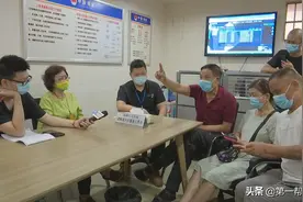 小区架空层建服务中心？业主质疑其用途，社区一番话消除误会图片