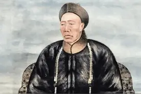 李莲英：满脸脓疮相貌阴狠，却因一手绝活，让慈禧爱他50年图片