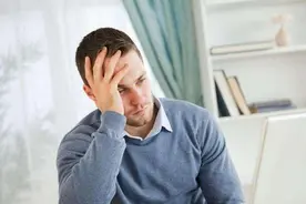 男人什么时候进入更年期？出现6种症状，或提示睾酮分泌不足了图片