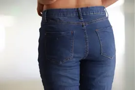 内裤老是“卡缝”是怎么回事？男女都该尽早了解图片