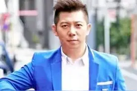 胡海泉的风流情史，隐婚超生壁咚酒吧女，什么花活他都玩出来了图片