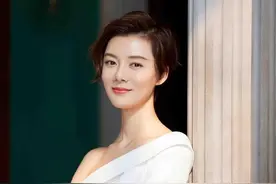 车晓：和前富豪老公离婚，拒绝3亿分手费，低调不张扬，独自美丽图片