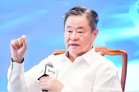 中国“央企第一人”宁高宁：执掌过四家世界500强，管理资产万亿图片