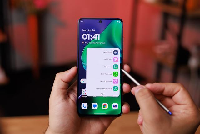 带手写笔的平价安卓手机：摩托罗拉2026款Moto G Stylus曝光