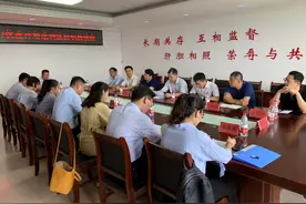 有种公务员叫“选调生”，符合条件即可报考，服务期满就是干部图片