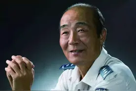 老法医的脾气：我没有错！阎建军法医眼中的2003年嘉定老人死亡案图片