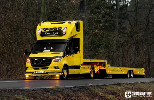 V6奔驰凌特被改成牵引车，还加装了生活舱，波兰人改装玩得是真溜