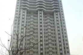 住宅楼设置连廊的原因图片