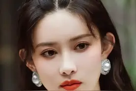 3位中国天然美女：没整容没打针，比网红脸耐看，自然老去也很美图片