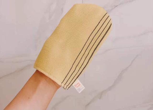 身体乳皮肤掉皮怎么办