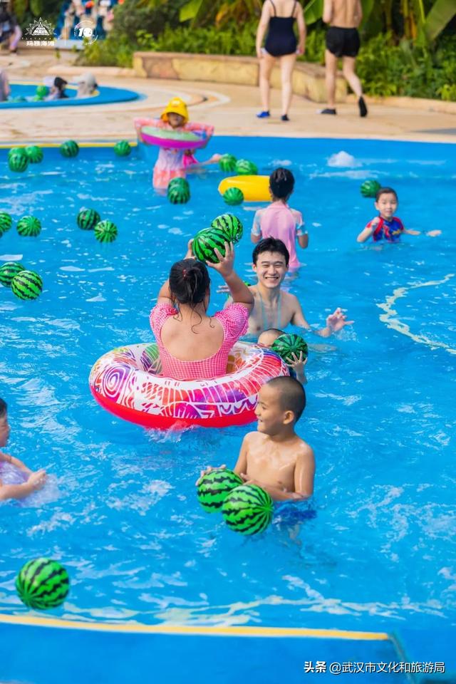 泳池“海王”！水中按摩！玛雅还能这么玩？！