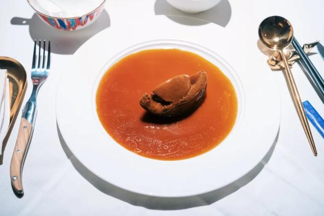 酒店花胶汤多少钱一碗 2025年酒店花胶汤的做法大全