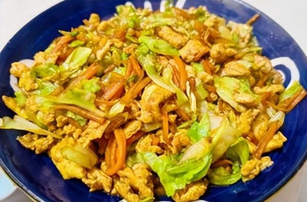 花胶红枣西洋参炖鸡汤 花胶西洋参炖鸡的做法与功效