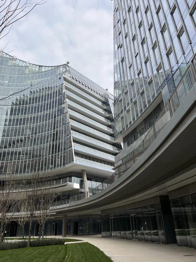 风之眼，LLA ‘成都高新万科中心’正在建设中