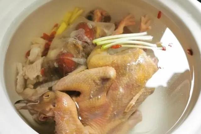 明日立秋，建议：少吃雪糕冷饮，多喝4道养生汤，为秋冬打好基础