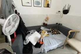 淘汰2种落地衣架后，终于收获实用次净衣架，现在家里真利落图片