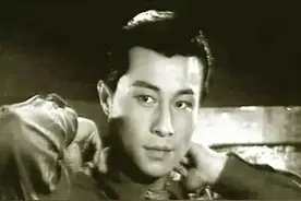 “娘兮兮”就别毁军人形象，10位男星告诉你，啥叫铁骨铮铮军人样图片