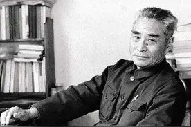 1989年黄维在北京突然离世，外界议论纷纷，女儿不服说了一句实话图片