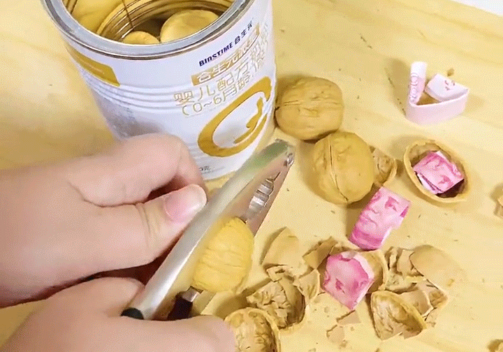因藏私房钱涨粉500多万!究竟有多会藏?竟能成藏钱界天花板