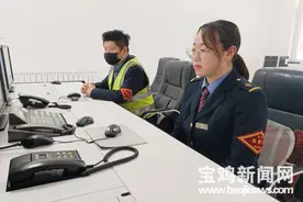 【新春走基层】坚守在秦岭深山里的女值班员图片