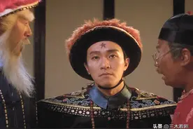 《九品芝麻官》，你真的看懂了吗？导演埋的伏笔直接被删掉图片