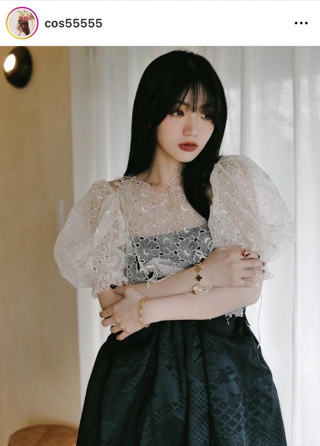 Ů��ʾ������ܼ�������ű������鱦��