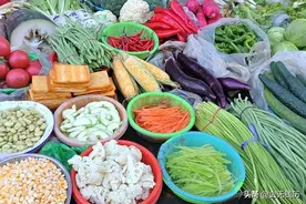 菜贩子怎么倒腾蔬菜的？怎么找市场？利润有多少？图片