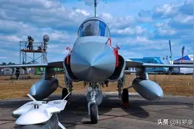 新年开门红！巴铁喜提枭龙-3战机，雷达导弹性能碾压印军苏30MKI图片