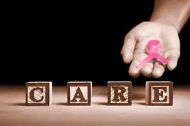 姚贝娜查出乳腺癌时是早期，化疗后已痊愈，为何人最后还是没了？图片