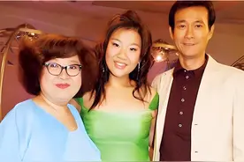 郑少秋沈殿霞唯一的女儿，郑欣宜已失联两月，经纪人回应生病停工图片