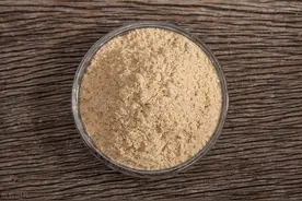 鸡饲料中米糠加多少比较好？图片