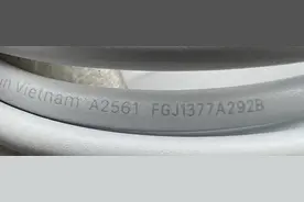 如何鉴别真假苹果原装Lightning数据线 需要鉴别的可以私发给我图片