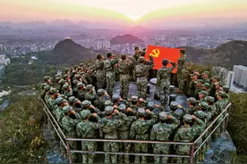 全面把握加快把人民军队建成世界一流军队的战略部署图片